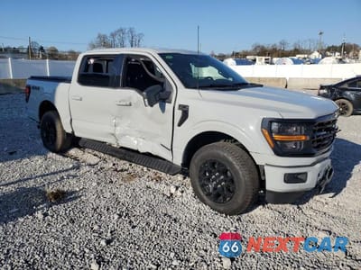 Czwarte zdjęcie samochodu z boku: 2024 FORD F150 XLT VIN:1FTFW3LD0RFA56023 - miniatura