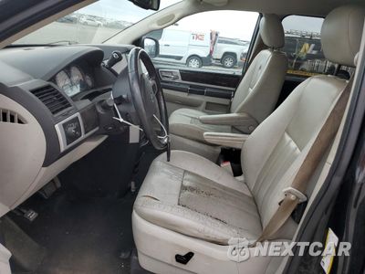 Zdjęcie 7 z 15 samochodu: 2010 DODGE GRAND CARAVAN SXT VIN:2D4RN5DX3AR160431 - miniatura