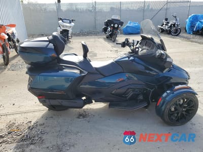 2021 CAN-AM SPYDER ROADSTER RT 2BXNBDD48MV000433 - główne zdjęcie licytacji z USA - miniatura