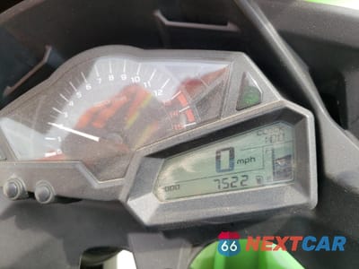 Zdjęcie 7 z 9 samochodu: 2013 KAWASAKI EX300 A VIN:JKAEX8A17DDA08972 - miniatura