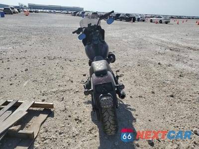 Czwarte zdjęcie samochodu z boku: 2021 HARLEY-DAVIDSON FXLRS VIN:1HD1YWK19MB019709 - miniatura