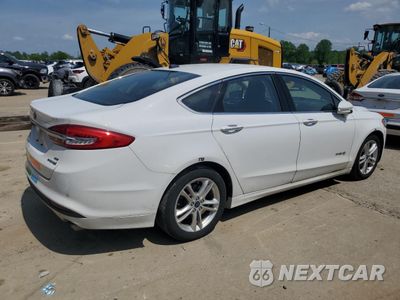 Trzecie zdjęcie samochodu z tyłu: 2018 FORD FUSION SE HYBRID VIN:3FA6P0LU7JR118848 - miniatura