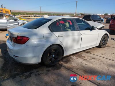Trzecie zdjęcie samochodu z tyłu: 2012 BMW 328 I VIN:WBA3A5G5XCNP17664 - miniatura