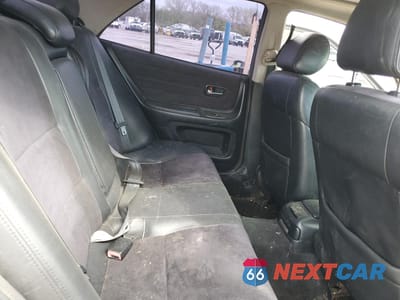 Zdjęcie 11 z 15 samochodu: 2001 LEXUS IS 300 VIN:JTHBD182910027240 - miniatura