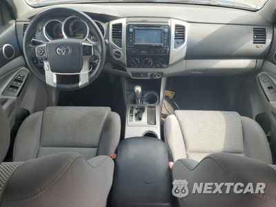 Zdjęcie 8 z 14 samochodu: 2014 TOYOTA TACOMA VIN:3TMLL4ENXEM142860 - miniatura