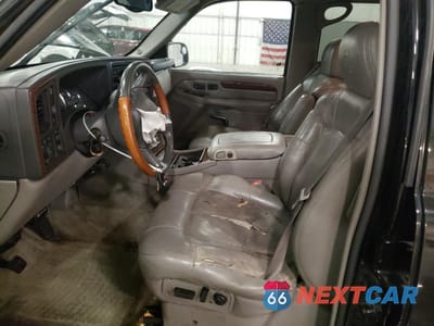 Zdjęcie 7 z 15 samochodu: 2002 CADILLAC ESCALADE EXT VIN:3GYEK63N42G229560 - miniatura