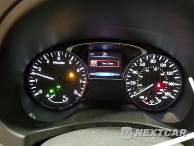 Zdjęcie 9 z 14 samochodu: 2016 NISSAN ALTIMA 2.5 VIN:1N4AL3AP8GC263344 - miniatura