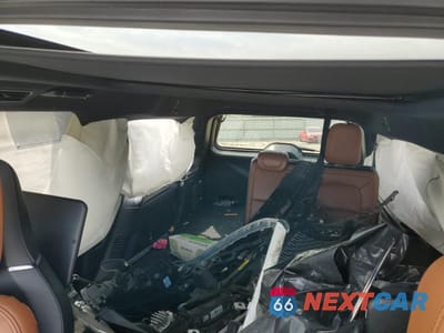 Zdjęcie 10 z 14 samochodu: 2021 LINCOLN NAVIGATOR L RESERVE VIN:5LMJJ3LT3MEL16549 - miniatura