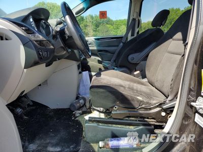 Zdjęcie 7 z 14 samochodu: 2015 DODGE GRAND CARAVAN SE VIN:2C4RDGBG5FR636488 - miniatura