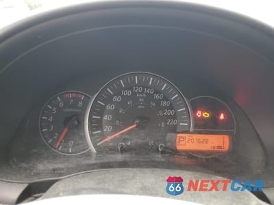 Zdjęcie 9 z 12 samochodu: 2017 NISSAN MICRA VIN:3N1CK3CP8HL261816 - miniatura