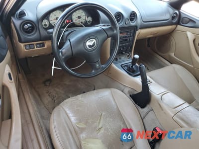 Zdjęcie 8 z 12 samochodu: 2001 MAZDA MX-5 MIATA BASE VIN:JM1NB353910202390 - miniatura