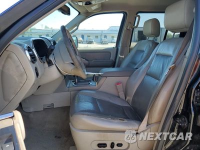 Zdjęcie 7 z 14 samochodu: 2007 FORD EXPLORER XLT VIN:1FMEU63E37UB61090 - miniatura