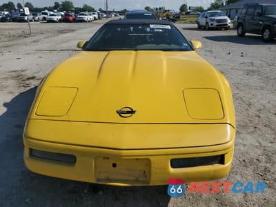 Piąte zdjęcie samochodu w środku: 1991 CHEVROLET CORVETTE VIN:1G1YY3382M5115747 - miniatura