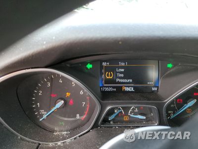 Zdjęcie 9 z 14 samochodu: 2016 FORD FOCUS SE VIN:1FADP3F29GL219223 - miniatura