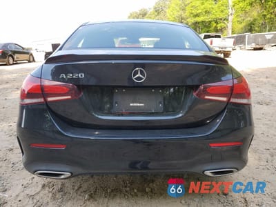 Zdjęcie 6 z 14 samochodu: 2022 MERCEDES-BENZ A 220 VIN:W1K3G4EBXNJ340046 - miniatura