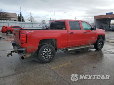 Trzecie zdjęcie samochodu z tyłu: 2015 CHEVROLET SILVERADO K2500 HEAVY DUTY LT VIN:1GC1KVE83FF180235 - miniatura