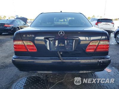 Zdjęcie 6 z 13 samochodu: 2002 MERCEDES-BENZ E 320 VIN:WDBJF65J42B487197 - miniatura