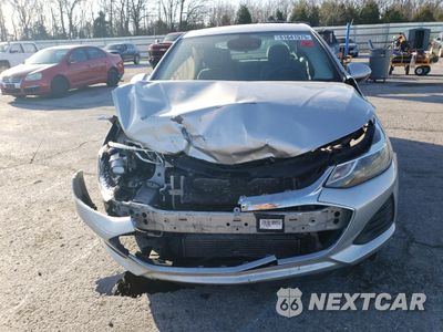 Piąte zdjęcie samochodu w środku: 2019 CHEVROLET CRUZE LT VIN:1G1BE5SM0K7124442 - miniatura