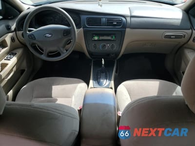 Zdjęcie 8 z 12 samochodu: 2001 FORD TAURUS SES VIN:1FAFP55U71A175751 - miniatura