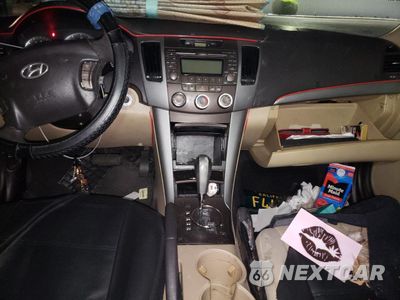 Zdjęcie 8 z 12 samochodu: 2009 HYUNDAI SONATA GLS VIN:5NPET46C49H408054 - miniatura