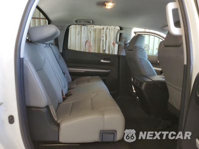 Zdjęcie 10 z 12 samochodu: 2020 TOYOTA TUNDRA CREWMAX SR5 VIN:5TSDY5F14LX898816 - miniatura