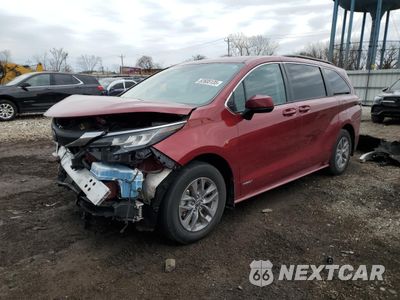 2021 TOYOTA SIENNA LE 5TDKRKEC8MS065338 - główne zdjęcie licytacji z USA - miniatura