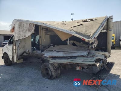 Drugie zdjęcie samochodu z przodu: 2002 CHEVROLET EXPRESS G3500 VIN:1GBJG31R121143278 - miniatura