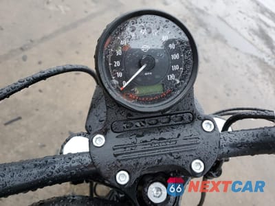 Zdjęcie 7 z 8 samochodu: 2021 HARLEY-DAVIDSON XL883 N VIN:1HD4LE213MB417214 - miniatura