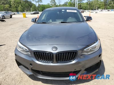 Piąte zdjęcie samochodu w środku: 2016 BMW M235XI VIN:WBA1J9C59GV696185 - miniatura