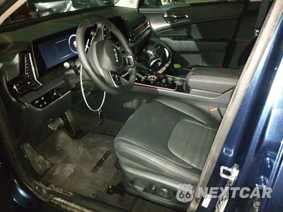 Zdjęcie 7 z 12 samochodu: 2025 KIA SPORTAGE SX PRESTIGE VIN:KNDPXCDG3S7235053 - miniatura