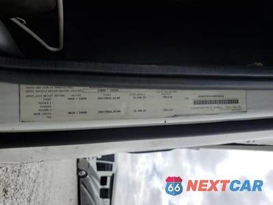 Zdjęcie 10 z 10 samochodu: 2016 VOLVO VNL SEMI TRUCK VIN:4V4NC9EH3GN950614 - miniatura