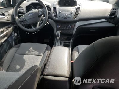 Zdjęcie 8 z 16 samochodu: 2018 FORD ESCAPE SE VIN:1FMCU9GD8JUD24947 - miniatura