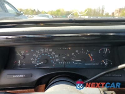 Zdjęcie 9 z 12 samochodu: 1996 BUICK PARK AVENUE VIN:1G4CW52K2TH644267 - miniatura