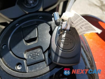 Zdjęcie 8 z 10 samochodu: 2024 HARLEY-DAVIDSON FLHX VIN:1HD1KB722RB646206 - miniatura