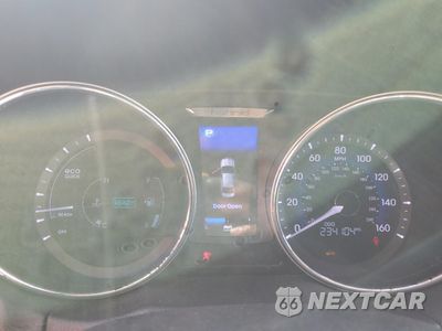 Zdjęcie 9 z 12 samochodu: 2012 HYUNDAI SONATA HYBRID VIN:KMHEC4A4XCA059282 - miniatura