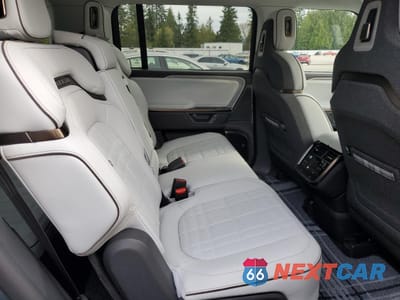 Zdjęcie 11 z 13 samochodu: 2025 RIVIAN R1S PREMIUM VIN:7PDSGCBPXSN068546 - miniatura