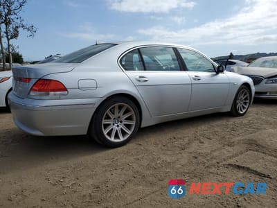 Trzecie zdjęcie samochodu z tyłu: 2003 BMW 745 LI VIN:WBAGN634X3DR13814 - miniatura