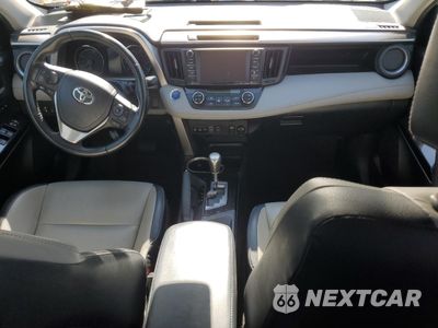 Zdjęcie 8 z 15 samochodu: 2018 TOYOTA RAV4 HV LIMITED VIN:JTMDJREV3JD248566 - miniatura