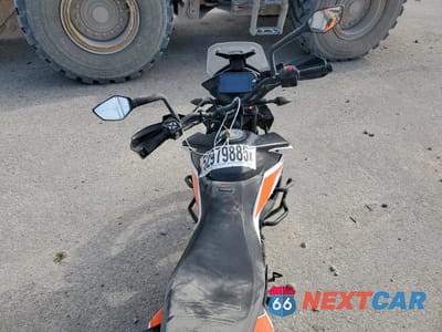 Zdjęcie 6 z 9 samochodu: 2020 KTM 390 ADVENTURE VIN:MD2JGJ408LC211850 - miniatura