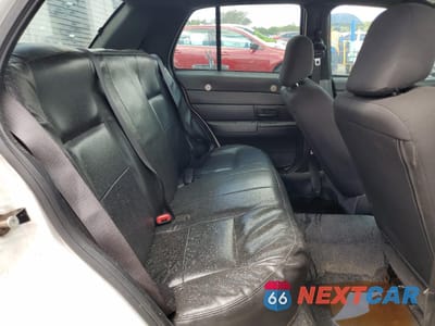 Zdjęcie 11 z 14 samochodu: 2009 FORD CROWN VICTORIA POLICE INTERCEPTOR VIN:2FAHP71V79X116544 - miniatura