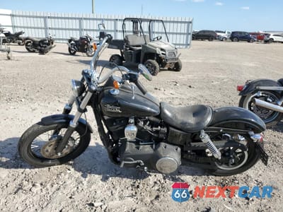 Trzecie zdjęcie samochodu z tyłu: 2016 HARLEY-DAVIDSON FXDB DYNA STREET BOB VIN:1HD1GXM15GC324676 - miniatura