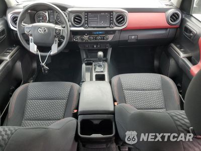 Zdjęcie 8 z 15 samochodu: 2023 TOYOTA TACOMA DOUBLE CAB VIN:3TMCZ5AN6PM561790 - miniatura