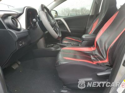 Zdjęcie 7 z 13 samochodu: 2018 TOYOTA RAV4 LE VIN:JTMZFREV8JJ182539 - miniatura