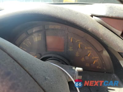 Zdjęcie 9 z 14 samochodu: 1991 CHEVROLET CORVETTE VIN:1G1YY3382M5115747 - miniatura