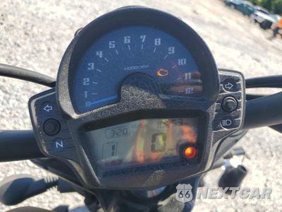 Zdjęcie 7 z 10 samochodu: 2023 KAWASAKI EN650 C VIN:JKAENEC10PDA07619 - miniatura