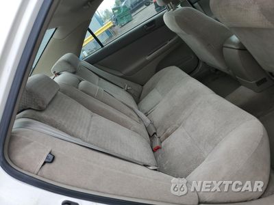 Zdjęcie 10 z 14 samochodu: 2002 TOYOTA CAMRY LE VIN:JTDBE32K120054968 - miniatura