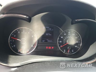 Zdjęcie 9 z 13 samochodu: 2018 KIA FORTE LX VIN:3KPFK4A74JE260613 - miniatura