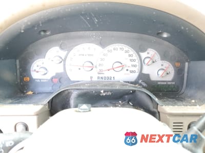 Zdjęcie 9 z 13 samochodu: 2003 MERCURY MOUNTAINEER VIN:4M2DU66W33ZJ12208 - miniatura