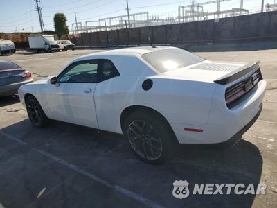 Drugie zdjęcie samochodu z przodu: 2020 DODGE CHALLENGER SXT VIN:2C3CDZAG7LH161595 - miniatura