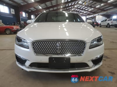 Piąte zdjęcie samochodu w środku: 2018 LINCOLN MKZ RESERVE VIN:3LN6L5EC0JR609569 - miniatura